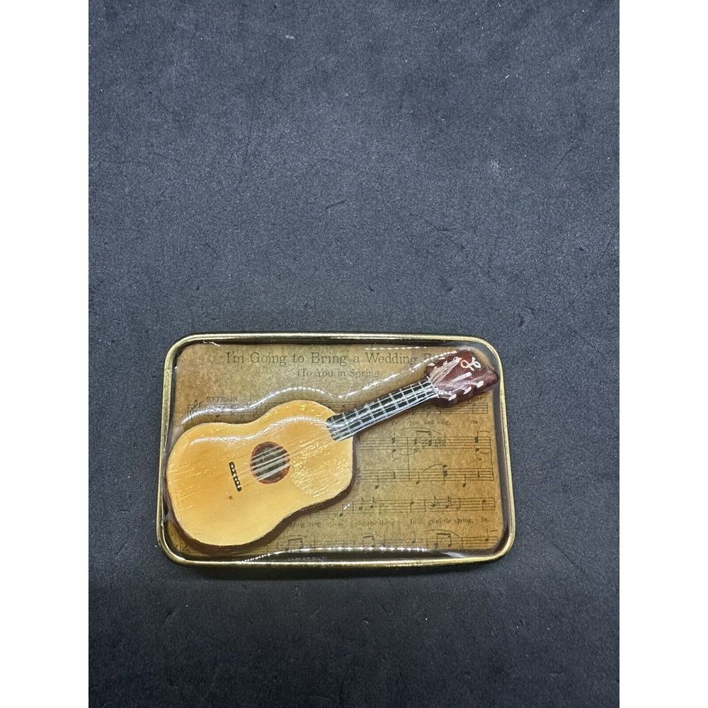handmade Vintage 1990 Leslie Vanhook belt buckle Guitar/sheet Music Pattern‎